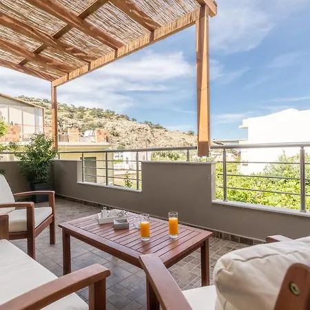 Ceronia Renovated House Near The
