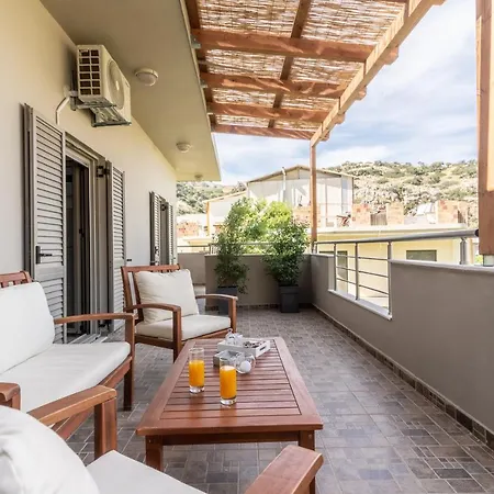 Holiday home Ceronia Renovated House Near The *